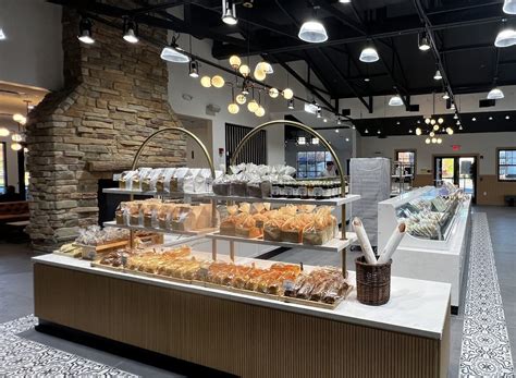 Tous les jours ann arbor - Dec 15, 2023 · And a new bakery café chain called Tous Les Jours opened recently at 330 S. Maple Road near Ann Arbor’s Westgate Shopping Center. The business is known for French and Asian inspired baked goods. 